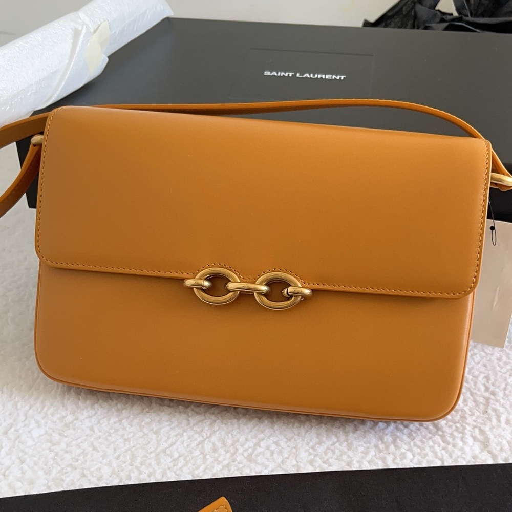 Saint Laurent YSL Smooth Calfskin Le Maillon Leather Shoulder Bag - Picture 13 of 16